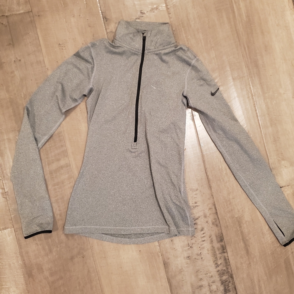 Nike dri fit half zip long sleeve